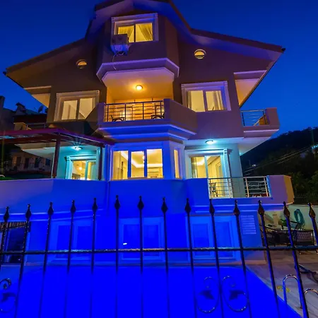 فيلة Necatibey Armutalan Daily Weekly